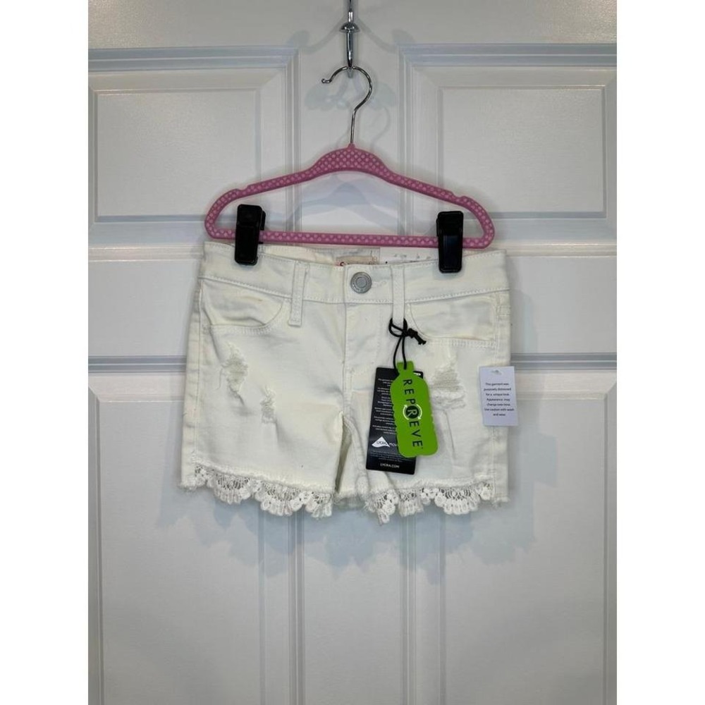 SO Girls White Jean Shorts Size 6 NWT
